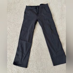 Men’s Prana hiking pants